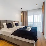 Westin House Resort - Apartamenty Lighthouse, Basen, Sauna, Jacuzzi W Cenie